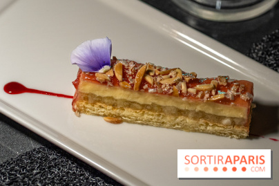 Bus Saint Germain 1920 - dîner dans un bus en traversant Paris  -  A7C3712