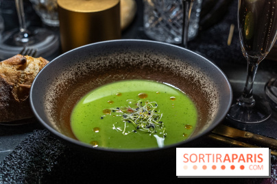 Bus Saint Germain 1920 - dîner dans un bus en traversant Paris  -  A7C3623