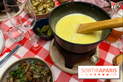 Fondue sur la terrasse d'hiver du Grand Quartier - 650CF07C 3106 4584 94D2 3EC918347D25
