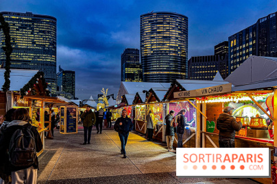 Le Marché de Noël 2023 de La Défense - Père Noël, spots photo illuminés, créateurs et stands gourmands