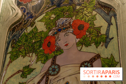 Le Bouillon Julien, la brasserie au sublime décor art nouveau, son menu et ses plats