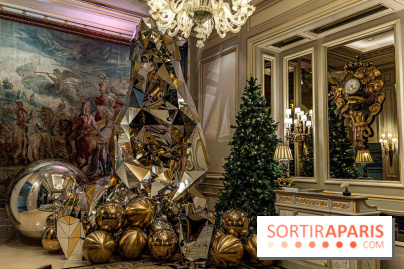 Le Four Seasons George V et ses décorations de fêtes