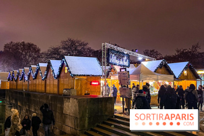 Marché de Noël 2023 au pied de la tour Eiffel - Quai Jacques Chirac