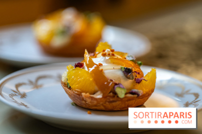 Le tea time du Bar à desserts de Ladurée Champs-Elysées -  A7C2301