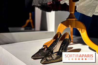 Exposition Haute Couture gratuite chez Bonhams Cornette de Saint Cyr, maison de vente prestigieuse à Paris