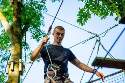 Une sortie en pleine nature à proximité de Paris pour 2026 - AccroCamp