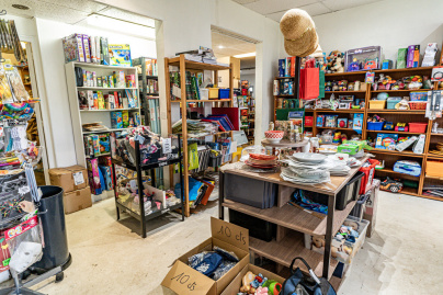 La Braderie solidaire ADM, les boutiques à Guyancourt - les photos