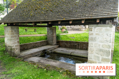 Village de Medan dans les Yvelines -  lavoir de la mairie