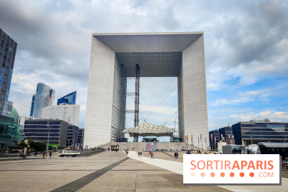 La Tête dans les Nuages - la Défense