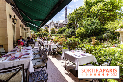 La terrasse jardin Summer de la Bauhinia au Shangri-La Paris