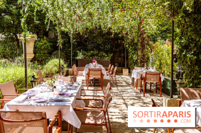 La terrasse jardin Summer de la Bauhinia au Shangri-La Paris