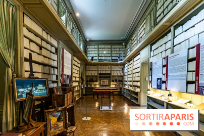 Le Château de la Roche Guyon, le château troglodyte dans le Val-d'Oise - 95 -  bibliothèque