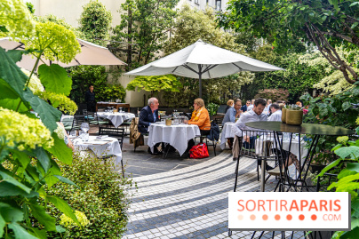La terrasse du Jardin Privé à Châtelet Les Halles en mode barbecue