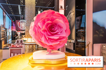 Le Café de la Rose Lancôme par Nina Métayer sur les Champs-Elysées à Paris