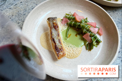 La Table des Résistants - Poisson, asperges, pickles pêches