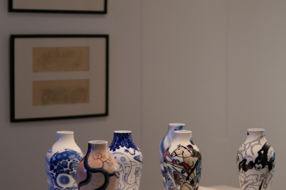 Campagne #33022 - vases trophées (c) Victorine Durand  Sèvres   Manufacture et Musée nationaux