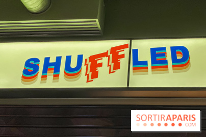 Shuffled, l'enseigne de shuffleboard à Boom Boom Villette - IMG 8525