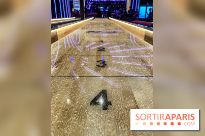 Shuffled, l'enseigne de shuffleboard à Boom Boom Villette - IMG 8540