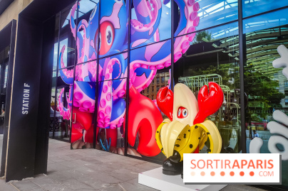 Les homards de l'artiste pop Philip Colbert envahissent la Station F pour une expo gratuite insolite - IMG20240708163345