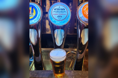 No Scrum No Win Godot Paris 9ème - restaurant bar sportif no scrum no win paris 9 biere