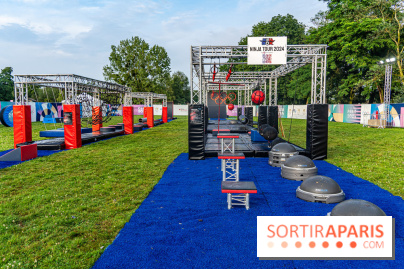 La Fan zone de Saint-Quentin en Yveli!nes, soirée Ofenbach et drones -  A7C0324