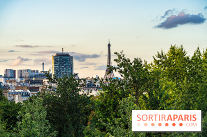 La terrasse dans un jardin avec vue Tour Eiffel du Marguerite 1606 au Domaine de la Reine Margot -  A7C1355
