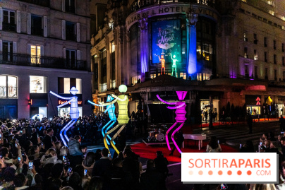 Inauguration des vitrines et décorations de Noël du BHV Marais 2024 avec Léna Mahfouf, Adriana Karembeu et Marc Lavoine