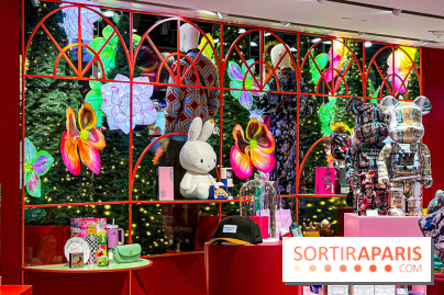 Les vitrines de Noël 2024 de la Samaritaine : Thoiry Lumières Sauvages envahit le grand magasin - Les vitrines de Noël 2024 de la Samaritaine : Thoiry Lumières Sauvages envahit le grand magasin   image00040   1125771