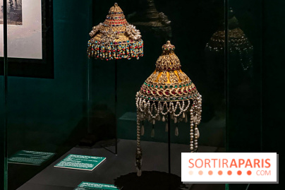 Bijoux de scène de l'Opéra de Paris : l'exposition de parures merveilleuses au Palais Garnier - IMG 2496