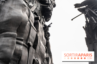 Le Centaure de César à Paris et sa statue de la Liberté miniature -  A7C0237