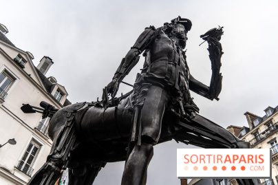 Le Centaure de César à Paris et sa statue de la Liberté miniature