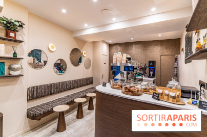 Brown Coffee shop -  A7C0140