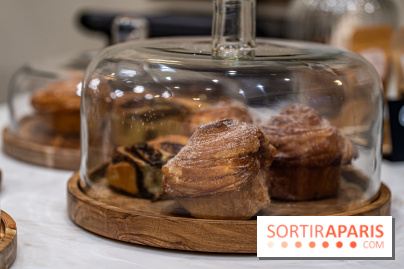 Brown Coffee shop -  A7C0144