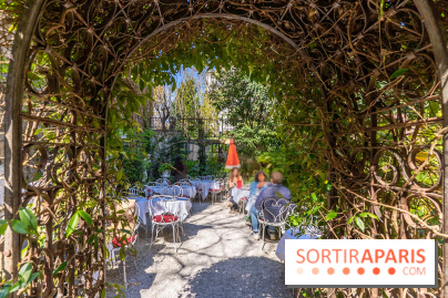 Terrasse de l'Hôtel Particulier, le jardin verdoyant au cœur de Montmartre - photo - A7C06390 HDR