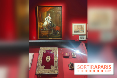 Le Dernier sacre : l'exposition immersive dans les coulisses d'un couronnement au Mobilier national