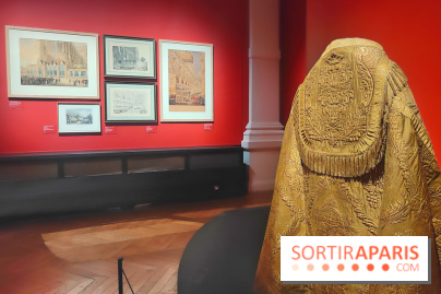 Le Dernier sacre : l'exposition immersive dans les coulisses d'un couronnement au Mobilier national  - fotor 1744999801449