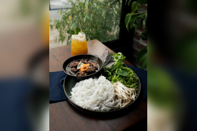 Dat Viet - KN 20230418 0866