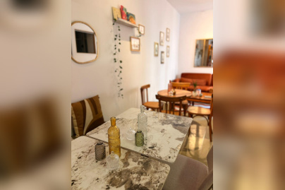 Rosa Rosam Rosae : un nouveau salon de thé cosy niché à Montmartre. 