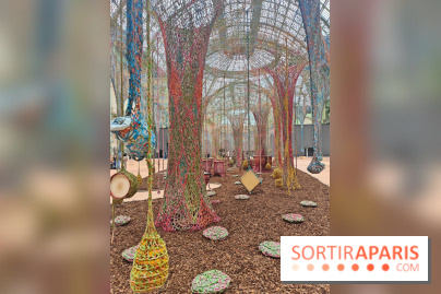 Ernesto Neto tisse une nouvelle installation monumentale gratuite au Grand Palais, nos photos