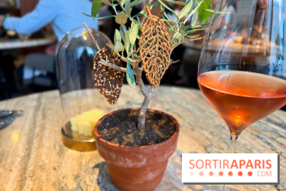 Restaurant Alan Geaam - Feuille de Man'ouché au zaatar