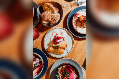 Paillettes Paris : un restaurant festif, une cuisine méditerranéenne  - 65fd54307ef69