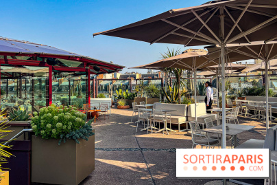 Bar Les Ombres : cocktails & tapas sur le rooftop du Musée du Quai Branly avec vue sur la tour Eiffel