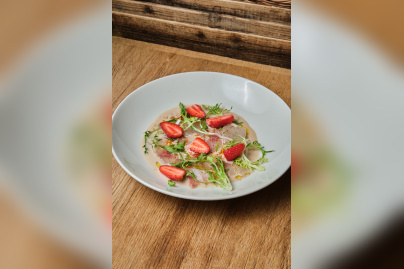 Gaston, restaurant de viande à Paris 17ème - Crudo de daurade royale 3