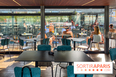 Bar du OFF Paris Seine - 11AD15A9 5BF0 4932 9DC4 AFC2565238C7