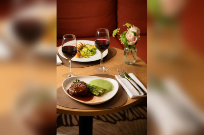 Jenny : le bar-restaurant chic du Marriott Champs Elysees - @salome rateau 69