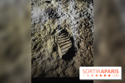 Destination Lune : un voyage immersif dans les étoiles à l'Atelier des Lumières - photos - fotor 1758652634801