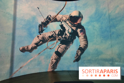 Destination Lune : un voyage immersif dans les étoiles à l'Atelier des Lumières - photos - fotor 1758652317168