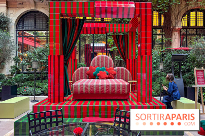 Plaza Athénée : une installation design XXL gratuite signée Uchronia exposée dans la cour du palace - IMG 1185 jpg 2