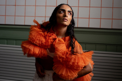 Ce qui se trame - Histoires tissées entre l'Inde et la France - La danseuse Aishwarya Raut Camilla Greenwell