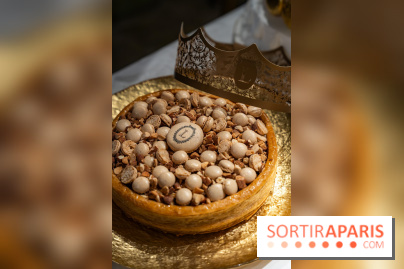 Les bûches et créations de Noël et fêtes de Ladurée 2025